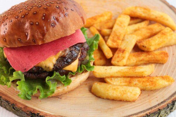 Spicy Paneer Burger Combo